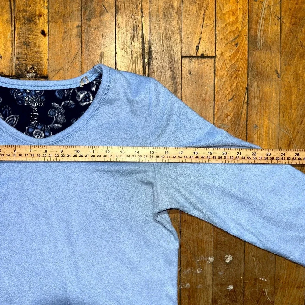 Croft & Barrow Pajama Top‎ Womens XS Blue Fleece Long Sleeve V-Neck Pullover